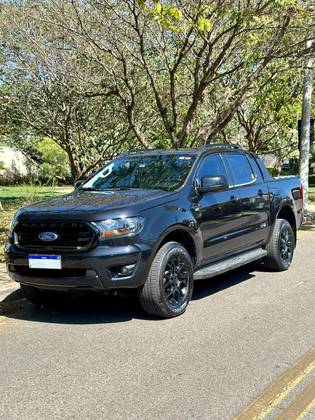 FORD RANGER 2.2 BLACK 4X2 CD 16V DIESEL 4P AUTOMÁTICO
